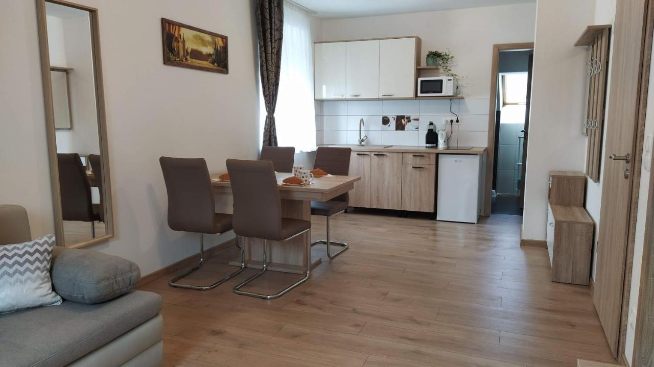 Dalia Apartman Tihany Eksteriør billede